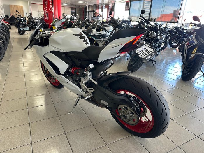 2020 Ducati Panigale V2 Panigale White