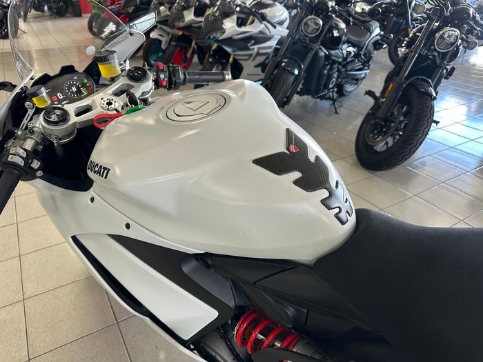 2020 Ducati Panigale V2 Panigale White