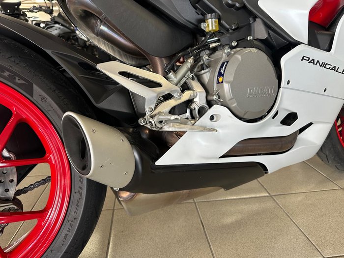 2020 Ducati Panigale V2 Panigale White
