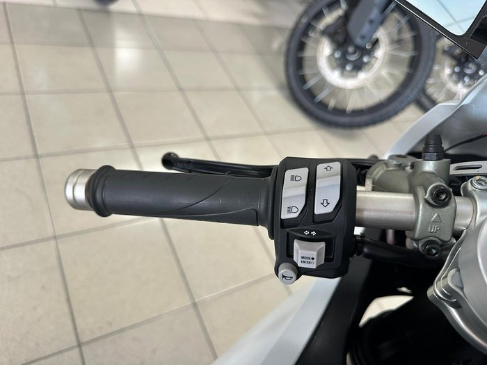 2020 Ducati Panigale V2 Panigale White