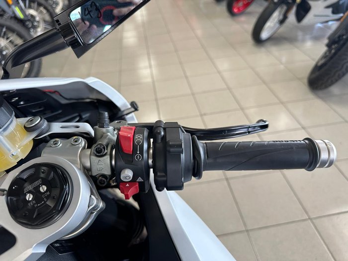 2020 Ducati Panigale V2 Panigale White