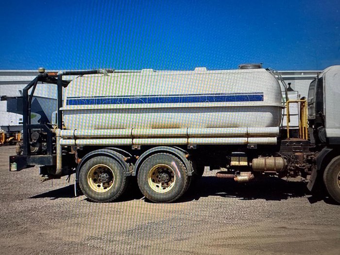 2010 Isuzu F Series FVZ 1400 WHITE