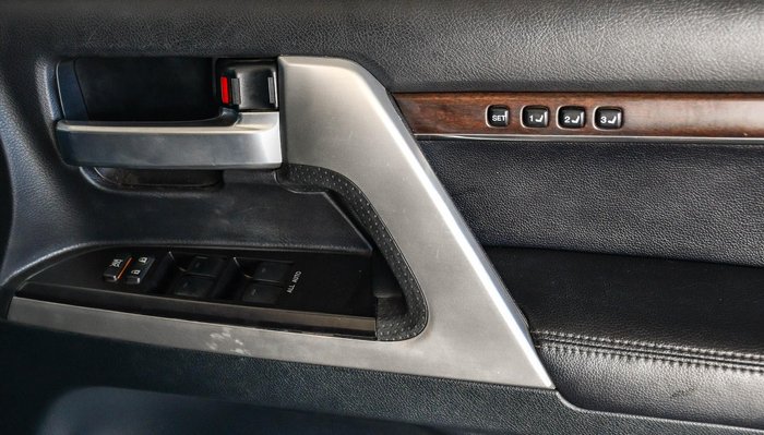 2020 Toyota Landcruiser Sahara