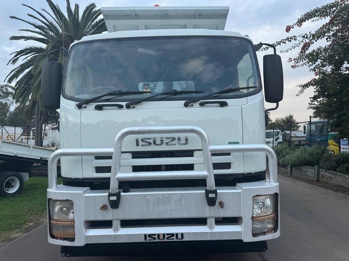 2012 Isuzu F Series FVZ 1400 WHITE
