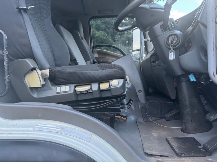 2012 Isuzu F Series FVZ 1400 WHITE
