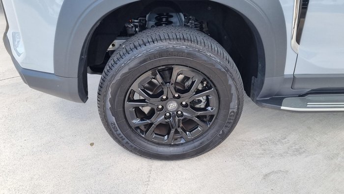 2024 LDV D90 Executive