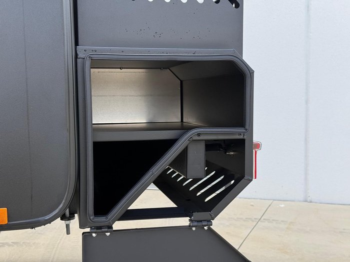 2025 JB Caravans Scorpion Sting 22' Fd Large Ensuite Cafe