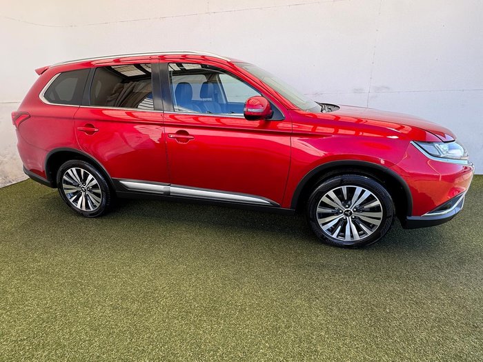 2020 Mitsubishi Outlander LS