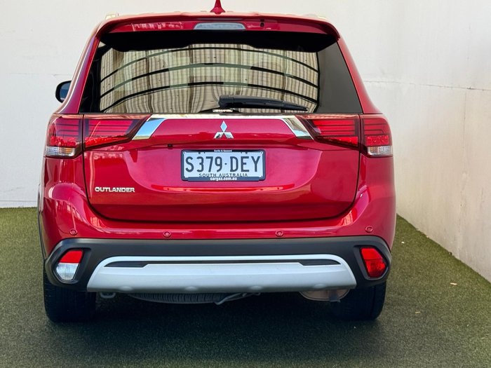 2020 Mitsubishi Outlander LS