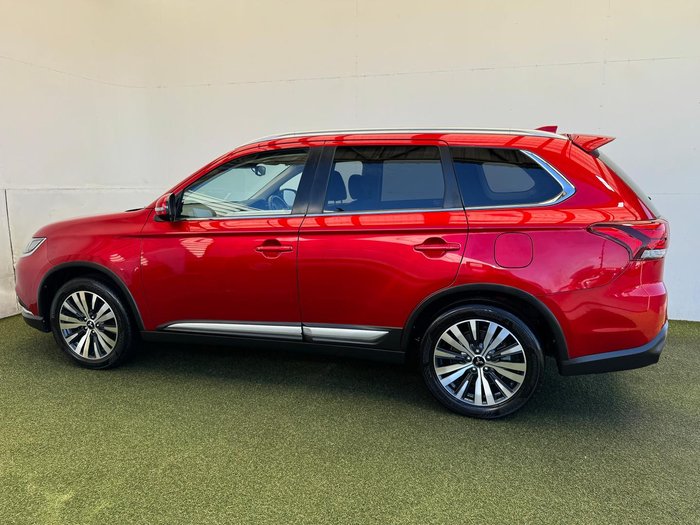 2020 Mitsubishi Outlander LS