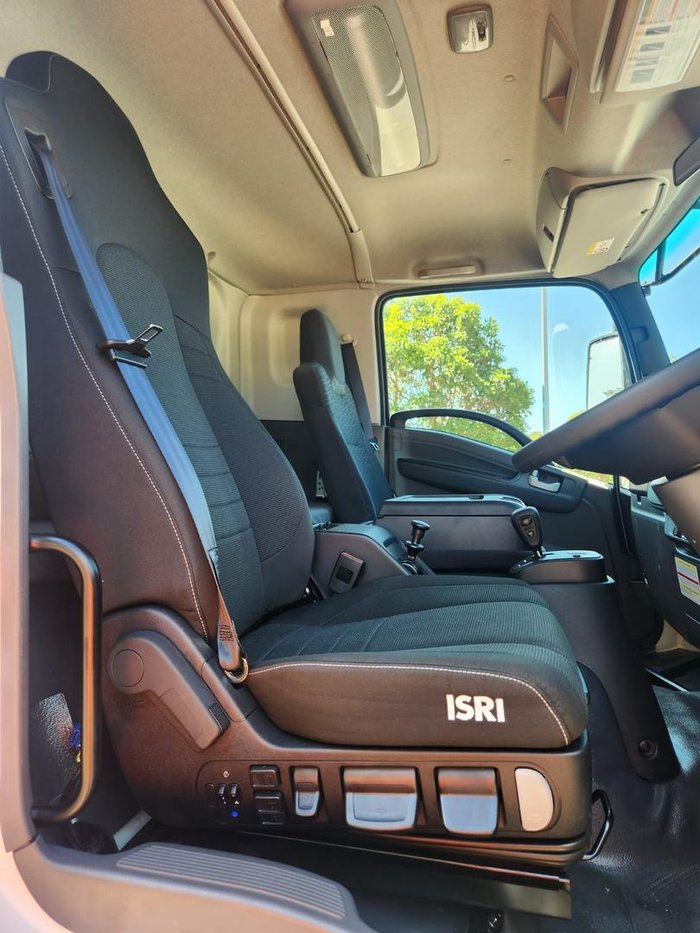 2025 Isuzu F Series FSD 140/120-240 AM R56