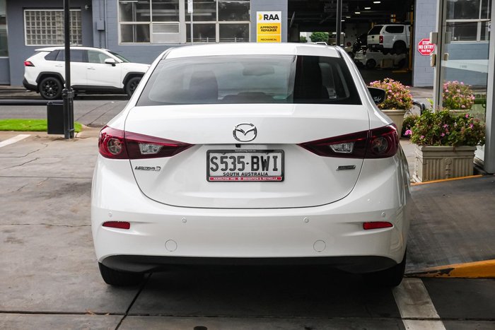 2018 Mazda 3 Maxx Sport