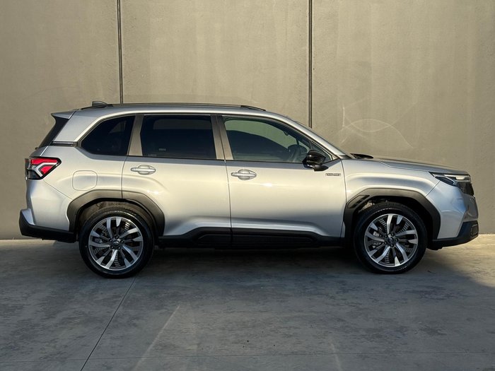 2025 Subaru Forester Hybrid Touring