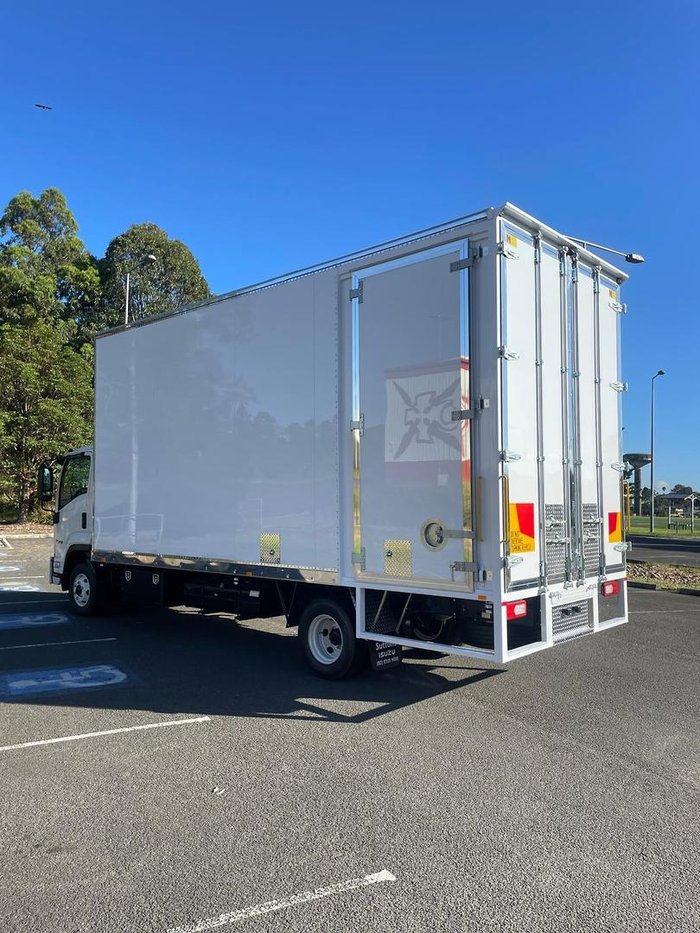 2025 Isuzu F Series FRR 110-240 AM D50