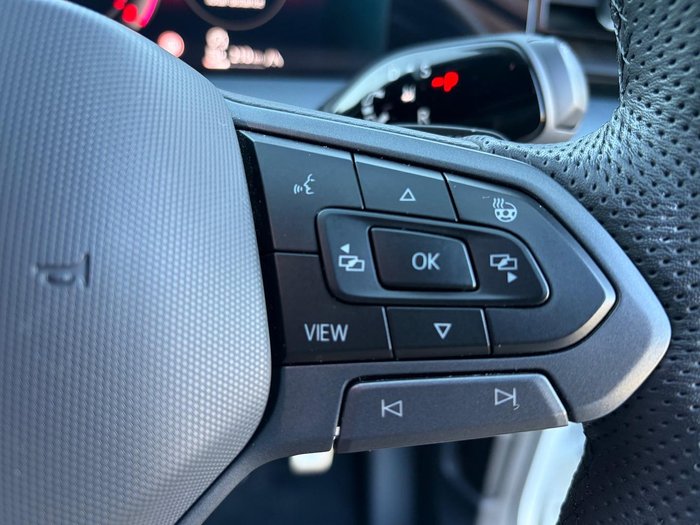 2025 Volkswagen Tayron 195TSI R-Line R4 MY25 Four Wheel Drive Pure White