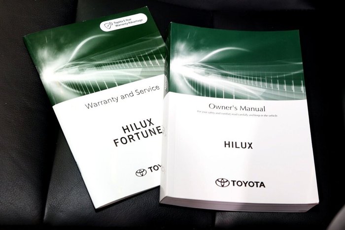 2022 Toyota Hilux SR5