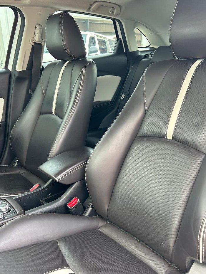 2019 Mazda CX-3 Akari LE