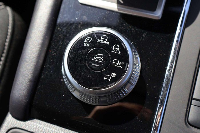 2024 Mitsubishi Outlander ES