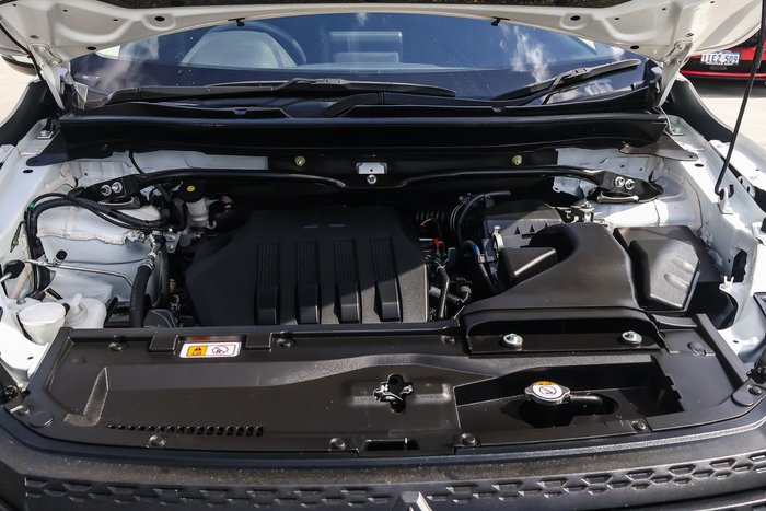 2023 Mitsubishi Eclipse Cross ES