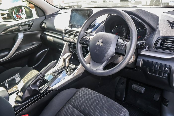 2023 Mitsubishi Eclipse Cross ES