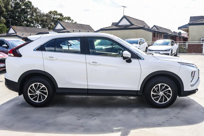 2023 Mitsubishi Eclipse Cross ES