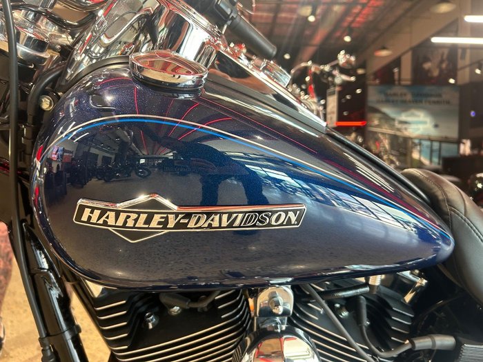 2012 Harley-Davidson Dyna Super Glide Custom 1584 (FXDC) Dyna Blue