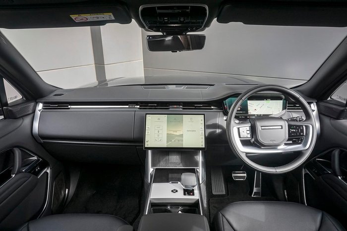 2025 Land Rover Range Rover P530 Autobiography