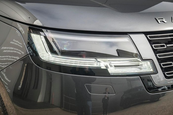 2025 Land Rover Range Rover P530 Autobiography