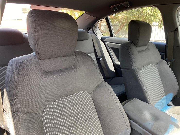 2012 Holden Commodore SV6 VE Series II MY12 Redhot