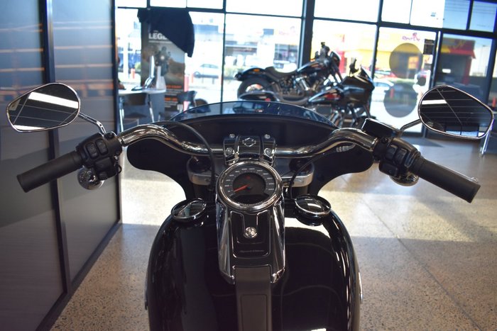 2020 HARLEY-DAVIDSON FLSB SPORT GLIDE