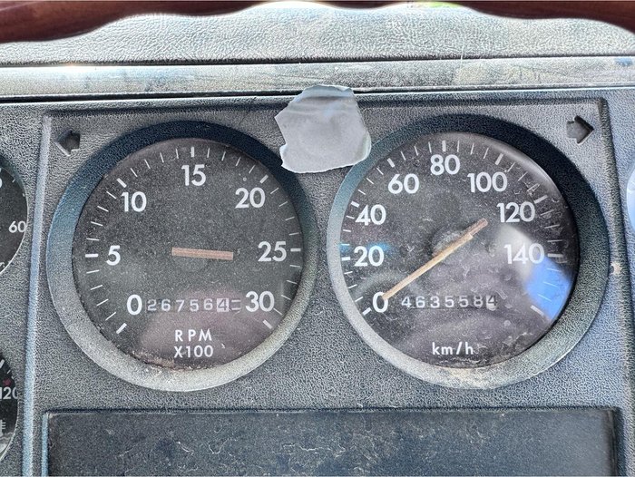 1998 Freightliner Fl80