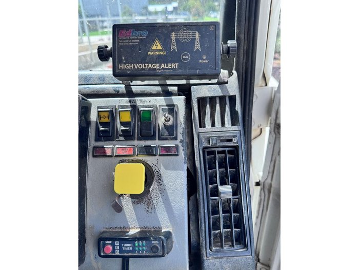 1998 Freightliner Fl80