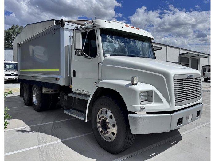 1998 Freightliner Fl80
