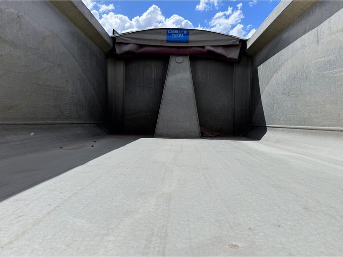 1998 Freightliner Fl80