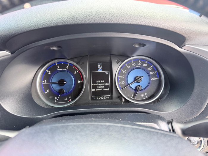 2015 Toyota Hilux SR5 GUN126R 4X4 Dual Range Silver Sky