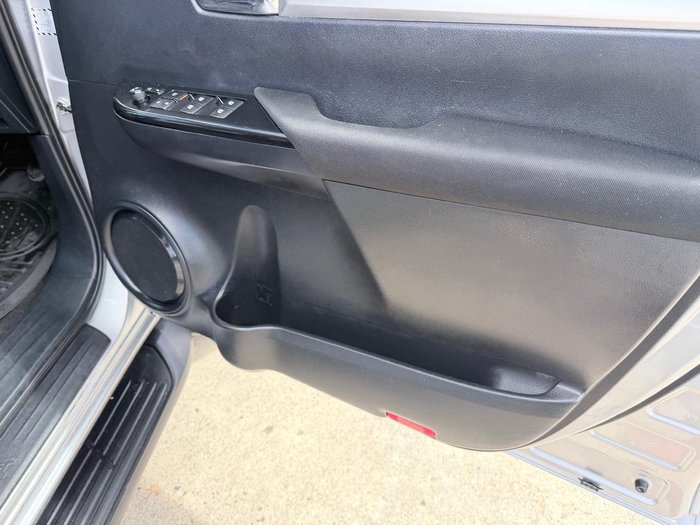 2015 Toyota Hilux SR5 GUN126R 4X4 Dual Range Silver Sky