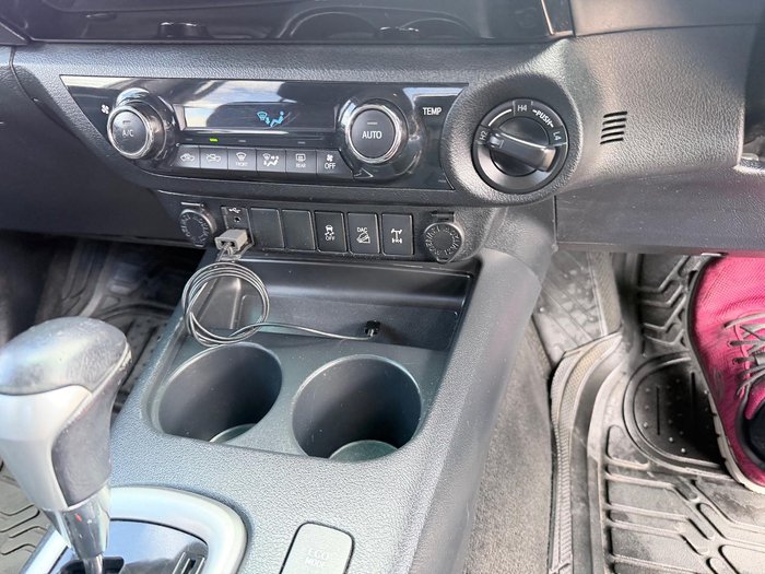 2015 Toyota Hilux SR5 GUN126R 4X4 Dual Range Silver Sky