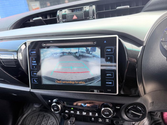 2015 Toyota Hilux SR5 GUN126R 4X4 Dual Range Silver Sky