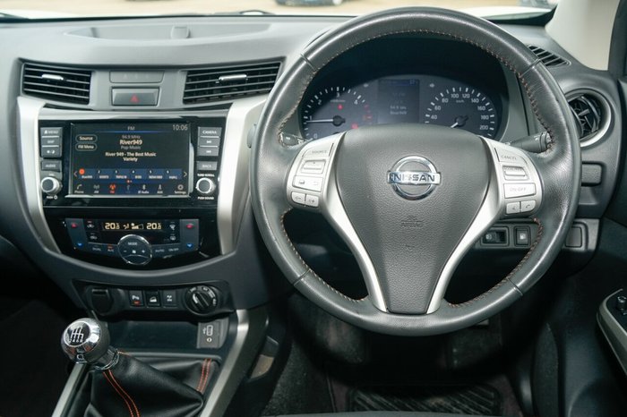 2020 Nissan Navara N-TREK