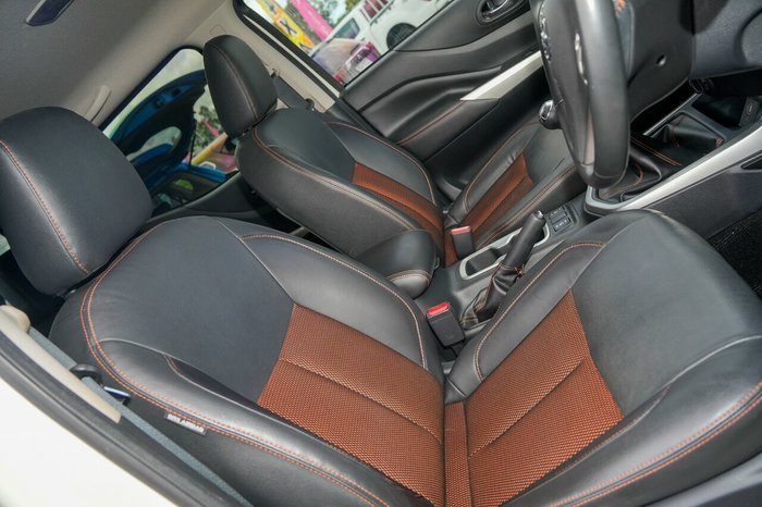 2020 Nissan Navara N-TREK