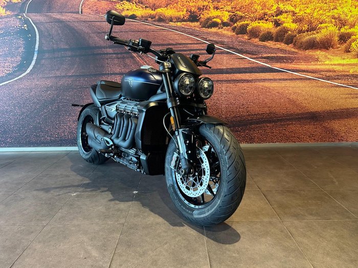2025 Triumph Rocket 3 R Storm Rocket Blue