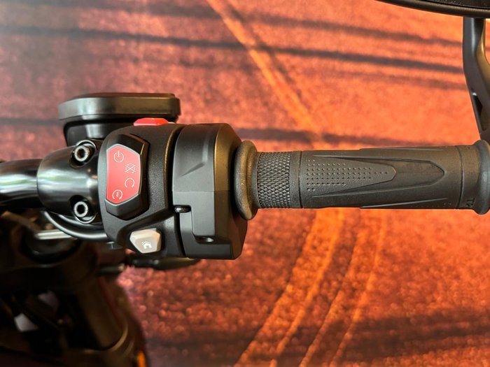 2025 Triumph Rocket 3 R Storm Rocket Blue