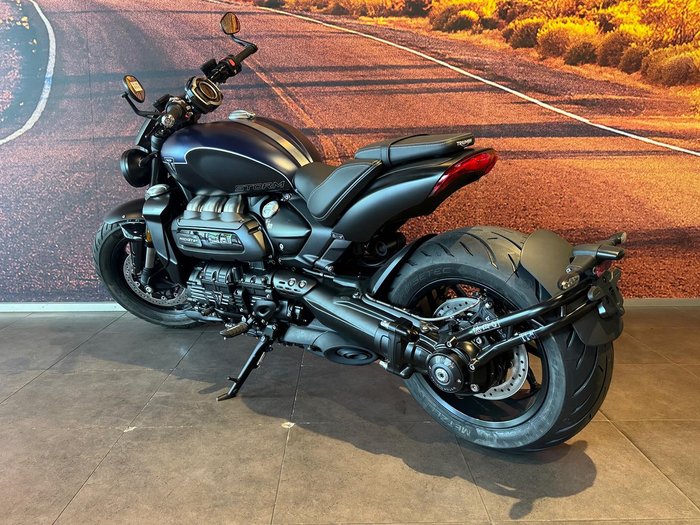2025 Triumph Rocket 3 R Storm Rocket Blue