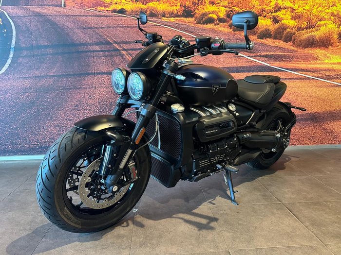 2025 Triumph Rocket 3 R Storm Rocket Blue
