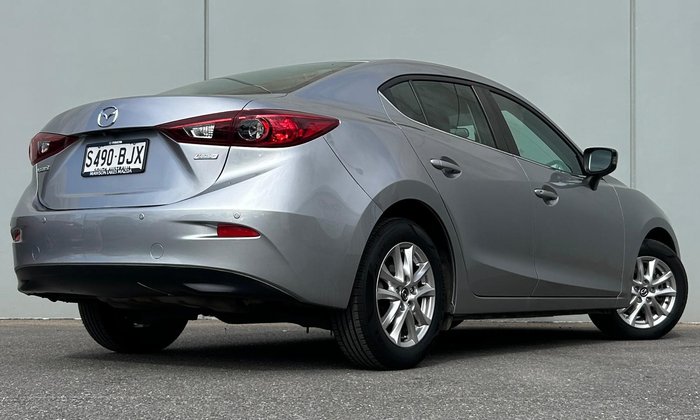 2016 Mazda 3 Maxx