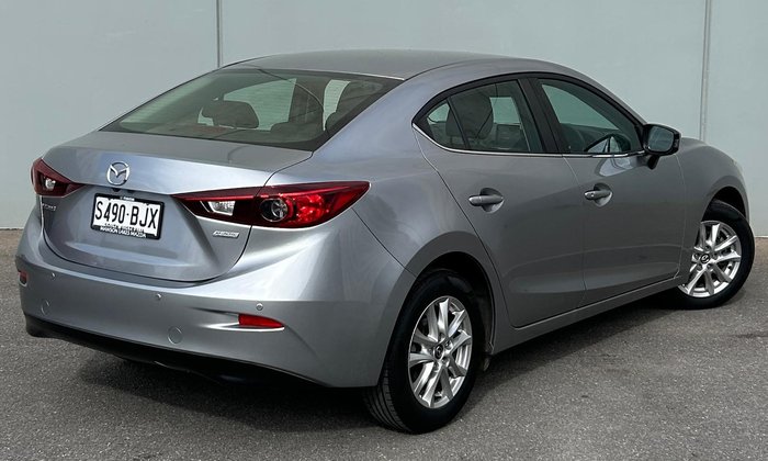 2016 Mazda 3 Maxx