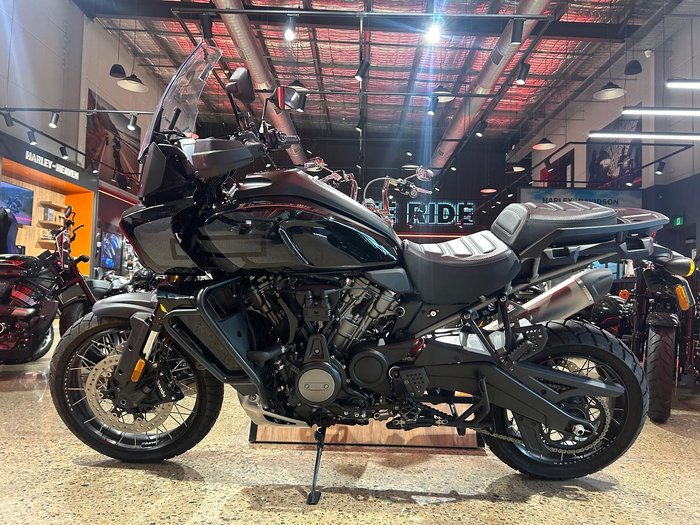2025 Harley-Davidson Pan America 1250 Special Pan America Black