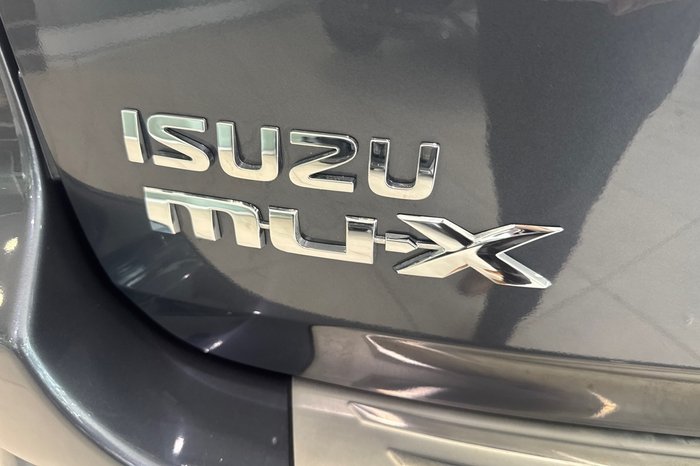 2019 Isuzu MU-X LS-T