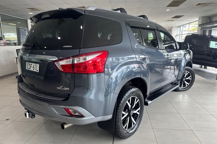 2019 Isuzu MU-X LS-T