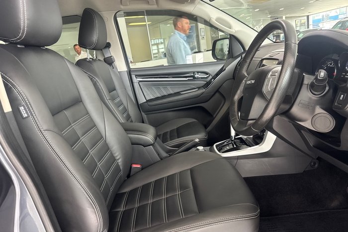 2019 Isuzu MU-X LS-T